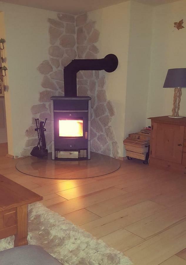 Ferienhaus Polly Rabenau ภายนอก รูปภาพ